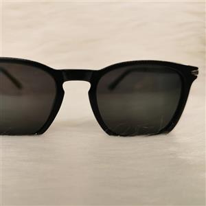 عینک آفتابی مردانه برند Matrix