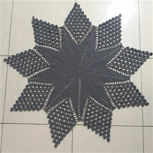رو میزی قلاب بافی