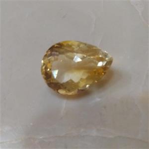 نگین سیترین تراش فنسی اشکی و درشت به وزن3.14 گرم و 15.5 قیراط کار فوق العاده شیک و خاص