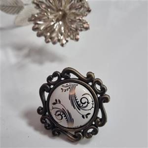 دستگیره کابینت تک پیچ