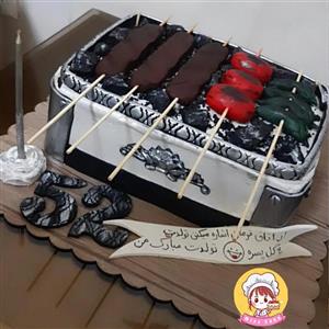 کیک خامه ای با دیزاین فوندانت منقل کباب مناسب روز پدر  با وزن 3200  ارسال با اسنپ وبصورت پس کرایه