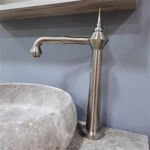 شیر روشویی پایه بلند کروم مات کیان