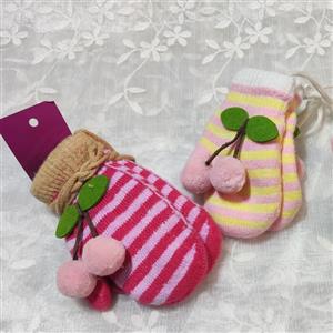 دستکش دخترانه منگوله دار
