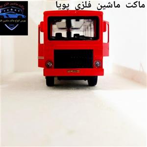ماکت ماشین فلزی مینی بوس فیات رنگ قرمز به طول 12 سانتیمتر و وزن 130 گرم