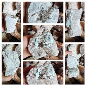 سنگ راف فیروزه با پیریت طلایی با بلور های زیبا فوق کلکسیونی و مناسب دکور  معدنی و اصل از معدن کرمان