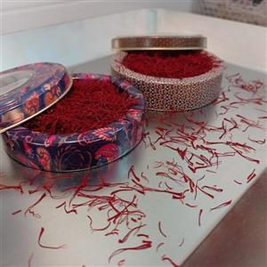 زعفران سرگل نگین نجوان قائنات 1 گرمی درجه 2