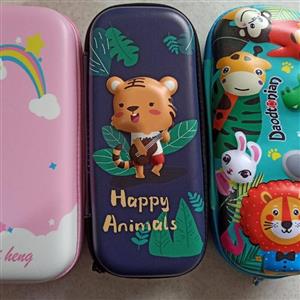 جامدادی با طرح 3بعدی بسیار جذاب و با کیفیت