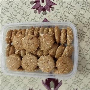 شیرینی نان گردویی اعلا  سنتی یزد