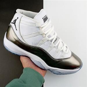 کفش جردن Nike Jordan 11 مردانه رنگ سفید پلاتینی سایز 41 تا 44 کتونی نایک 