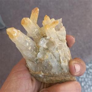 بلور کوارتز خوشه ای عقیق ناب