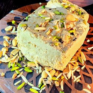 حلوا ارده شکری شاهین 750 گرمی