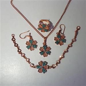 سرویس مسی فیروزه کوب