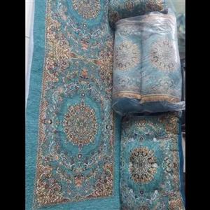 پشتی سنتی ست پنج تکه مخمل با تشک نمدی مخمل و پشتی گرد و پشتی مستطیلی دگمه دار