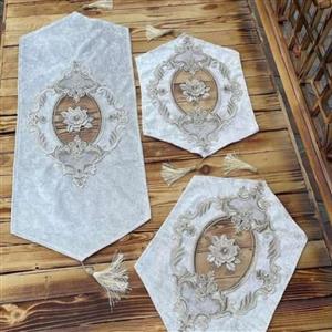 رومیزی جدید مخمل و دانتل سه تیکه جلومبلی رنگ طوسی و سفید