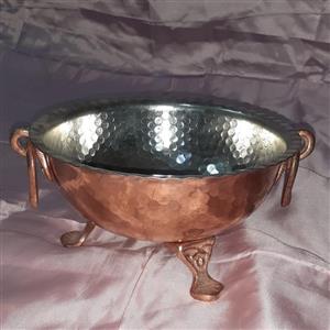 کاسه پایه دار کوچک