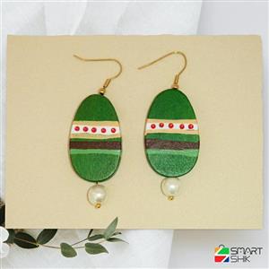 گوشواره چوبی دخترانه با آویز مرواریدی