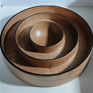 ظرف  چوبی دست ساز مناسب پذیرایی ساخته شده از چوب ریشه گردو برای سرو و پذیرایی