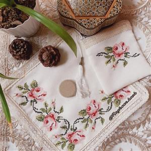 جانماز کیفی شماره دوزی شده با تور کتان و آستری حریر