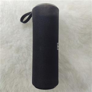 اسپیکر قابل حمل hoco مدل BS33 استوانه ای رنگ مشکی