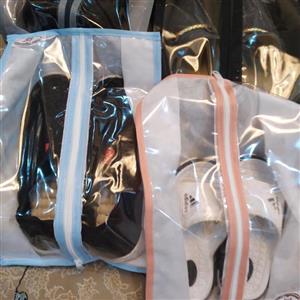 کاور کفش تکی زنانه سفید وطوسی ومشکیدر ابعاد 36در25 