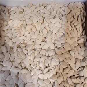 تخمه کدوی گوشتی درشت ممتاز