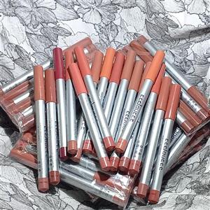 رژ مدای برند جذاب دوسه در 12 رنگ مختلف مات