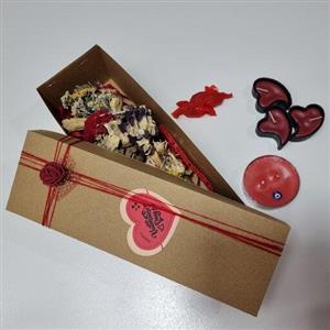 جعبه کادویی اسماج و شمع ولنتاین