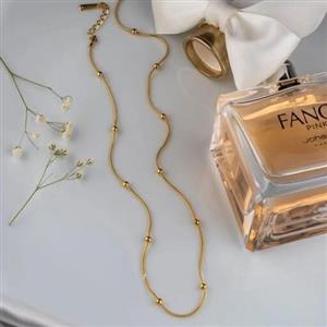 گردنبند توپی استیل رنگ صددرصد ثابت بسیار شیک مشابه طلا