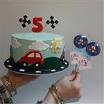 کیک خامه ای تولد و مهمانی با طراحی و دکور دلخواه