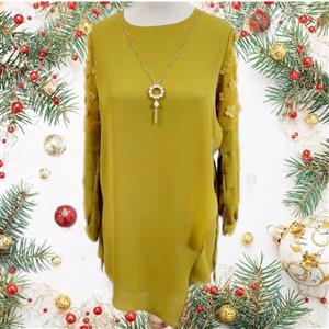 تونیک کرپ مجلسی قواره دار شیک و زیبا دارای خرج کار شکوفه در قسمت بازو و مچ دار