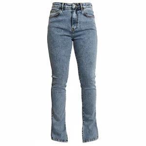 شلوار جین آبی، شلوار جین زنانه