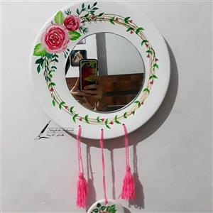 آینه آویز نقاشی شده سفالی