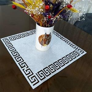 رومیزی طرح ورساچه (70*70)