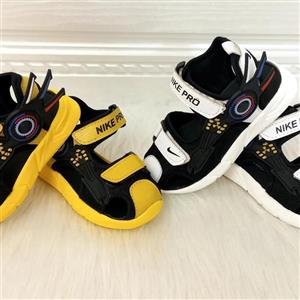 صندل جلوبسته دخترانه وپسرانه نایک پرو