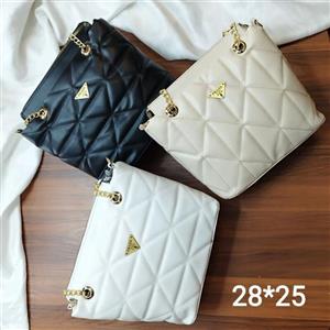 کیف زنانه بزرگ وبا کیفیت
