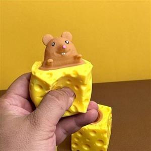 فیجت ضد استرس موشی در پنیر رنگ زرد 
