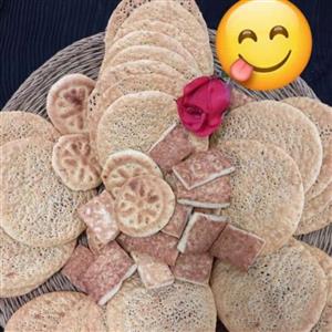 کلوچه 4500گرمی خرمایی دزفولی یاس از همه مدل خرمایی و شکری