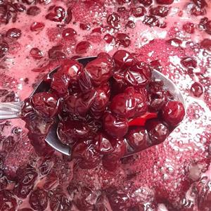 مربای آلبالو امساله تهیه شده از آلبالوی رسمی