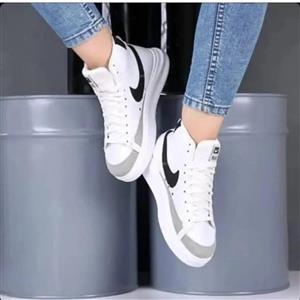 کفش ساق دار نایک جردن در سه رنگ زیبا