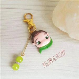 سرکلیدی دستسازپسرانه خمیری با آویز  مروارید رنگ سبز