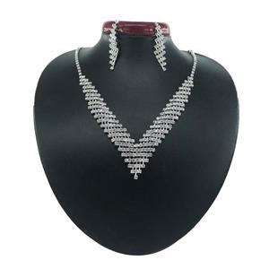 نیم ست زنانه تیتانیوم طرح جواهر کد w-se-09