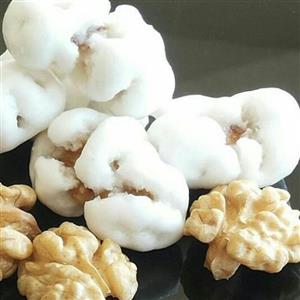 نقل بیدمشک با مغز گردویی درشت نیم کیلویی ویژه سوغات ارومیه