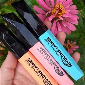 ریمل رومانتیک برد Romantic bird mascara\nحجم دهنده قوی\n 