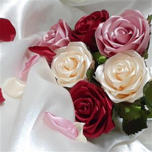 گل رز _گل رز روبانی