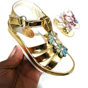 صندل تابستانی بچگانه مدل سه گل دخترانه فقط سایز 29  رنگ صورتی و طلایی موجود