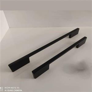 دستگیره کابینت ساطوری سایز 224  مشکی مات استاتیک کوره ای 5 سال ضمانت