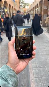 ادکلن بدون جعبه مردانه ژیوانشی مدل پلی اینتنس حجم 100 میلی لیتر