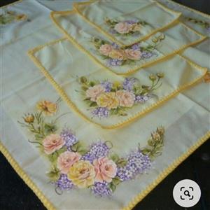 رومیزی و زیر بشقابی