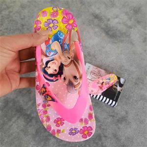 دمپایی دخترانه شهپر انگشتی  3461 گلبهی