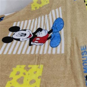 روبالشتی عروسکی. ژله ای. بسیار شیک